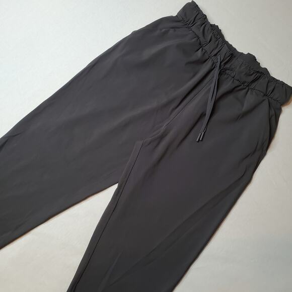 Lululemon Women's Size 8 Keep Moving Jogger Pant Gray W5CV4S - Picture 1 of 7